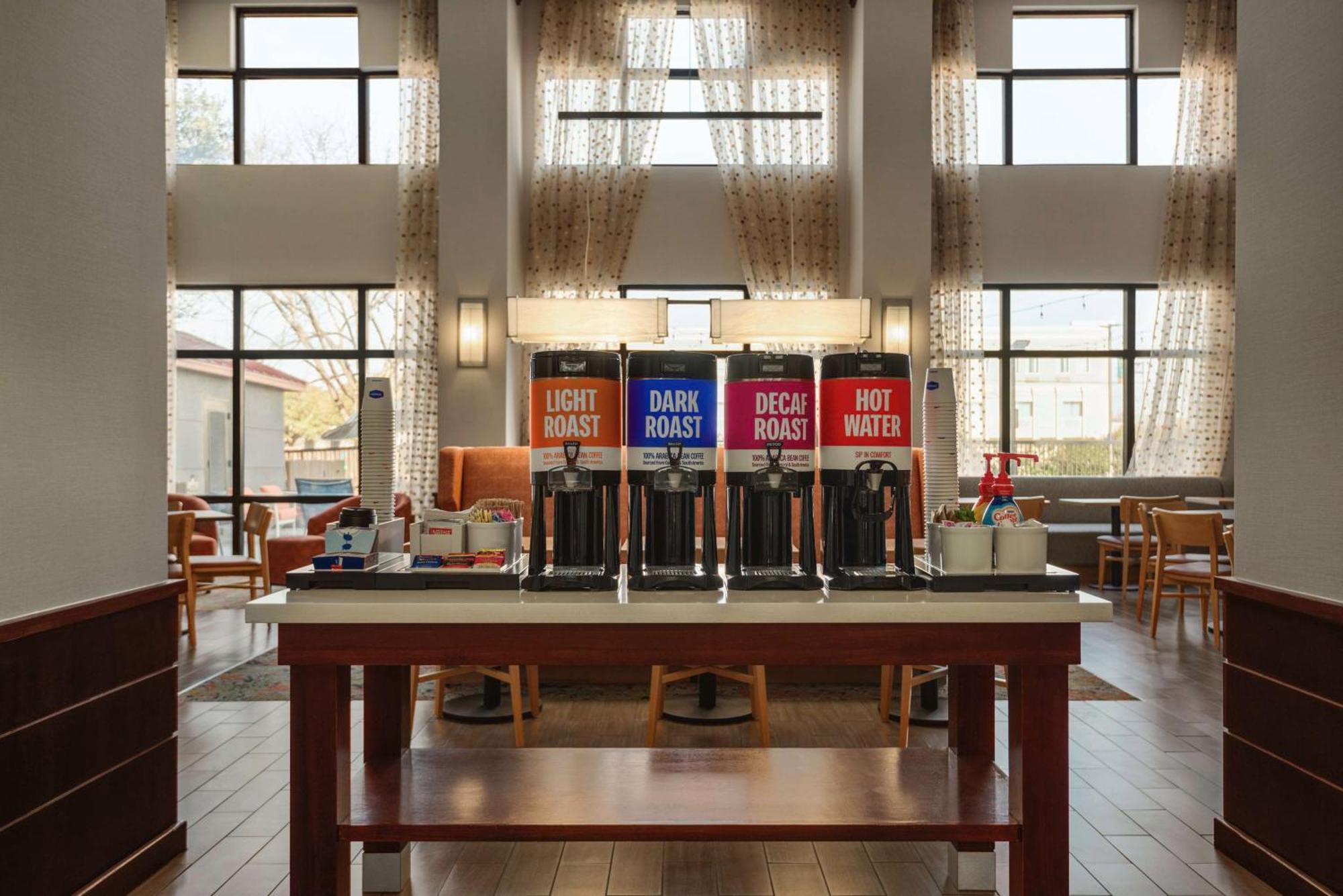 Hampton Inn&Suites San Marcos Extérieur photo